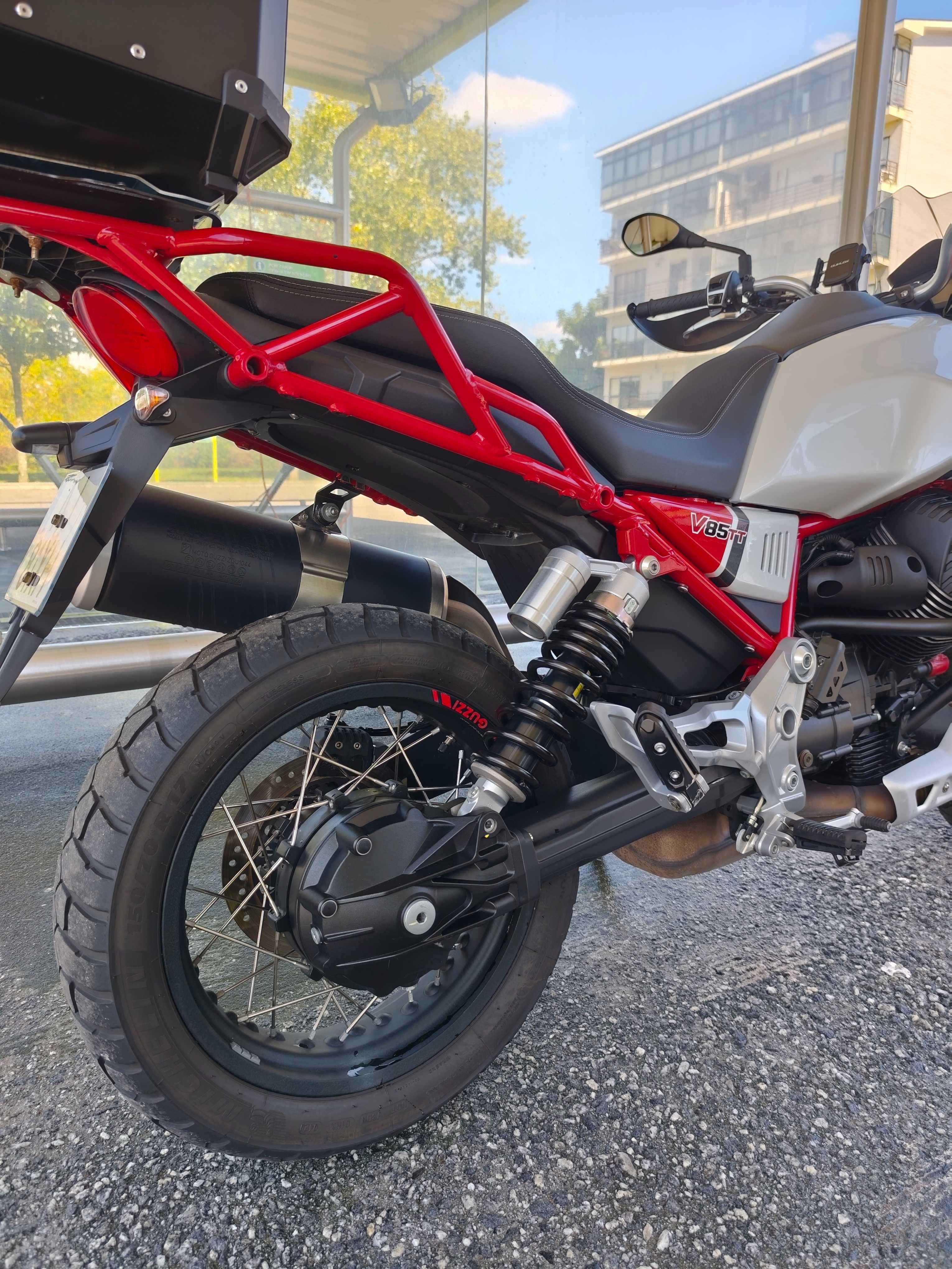 Moto Guzzi V 85 TT Impecável
