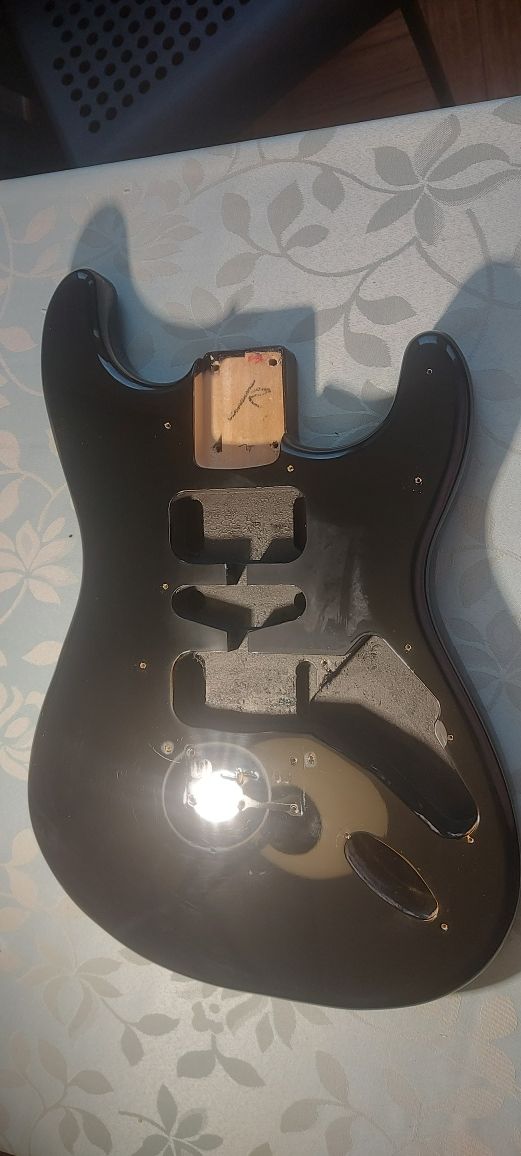 Corpo Squier Stratocaster Hardtail Preto