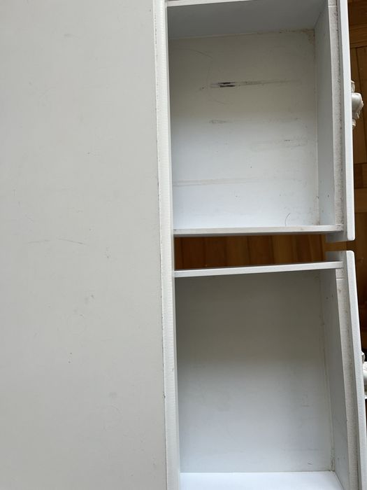 modna toaletka biała