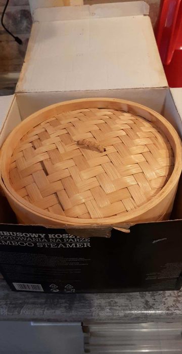 Koszyk bambusowy na pierożki gioza