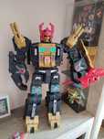 Transformers legacy black zarak titan class