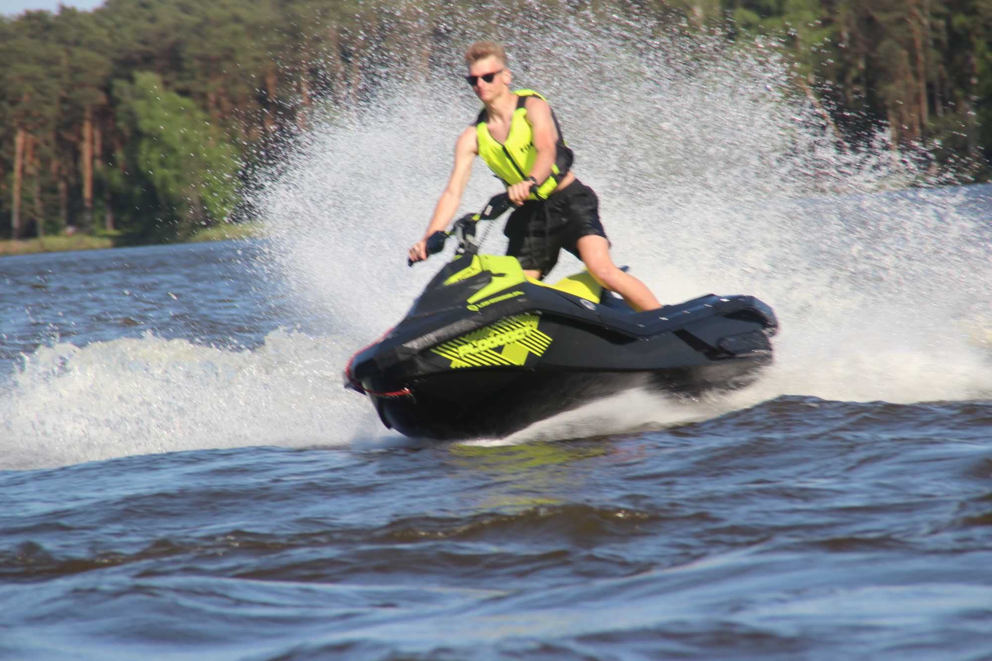 Kurs motorowodny w 1 dzień 440 zł Zalew Sulejowski