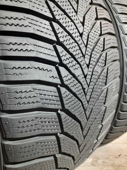 Шини 6,5мм 235/40 ZR18 NEXEN WinGuard Sport 2 б/у зима склад