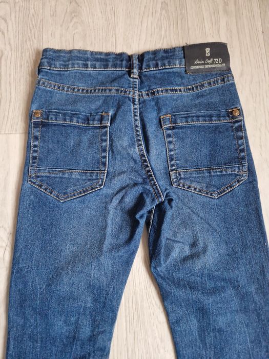 Джинси, штани для хлопчика на 8-9 років