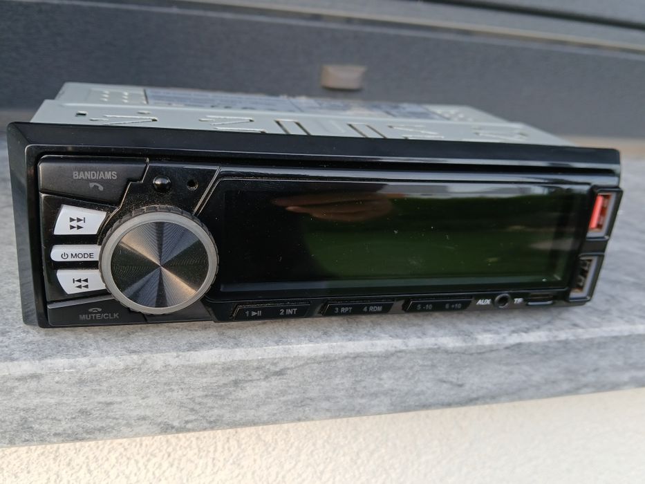 Auto radio c usb