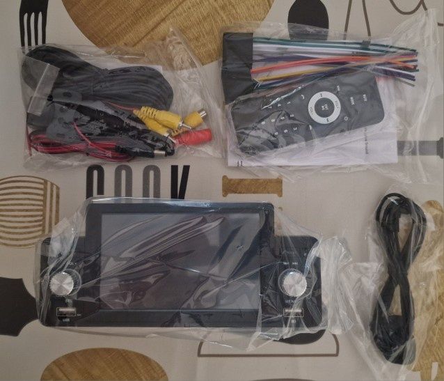 Sprzedam nowe radia MP5 1 din 5 cali USB sd bluetooth video