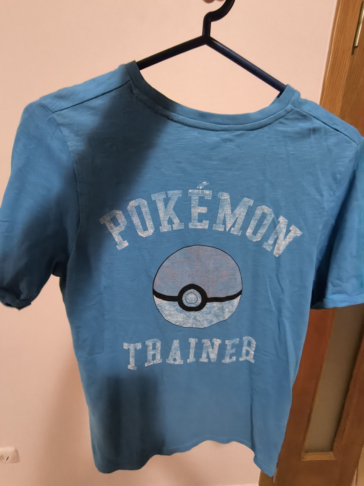 Diversas t shirt e camisolas rapaz entre 12 a 14 anos. Cada uma a 3 eu