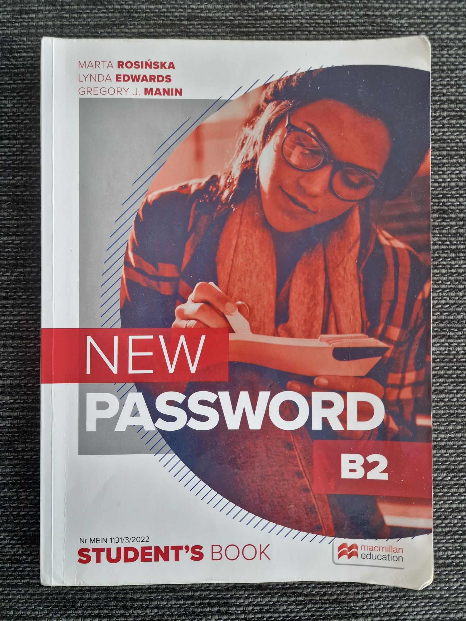 New Password B2 podręcznik