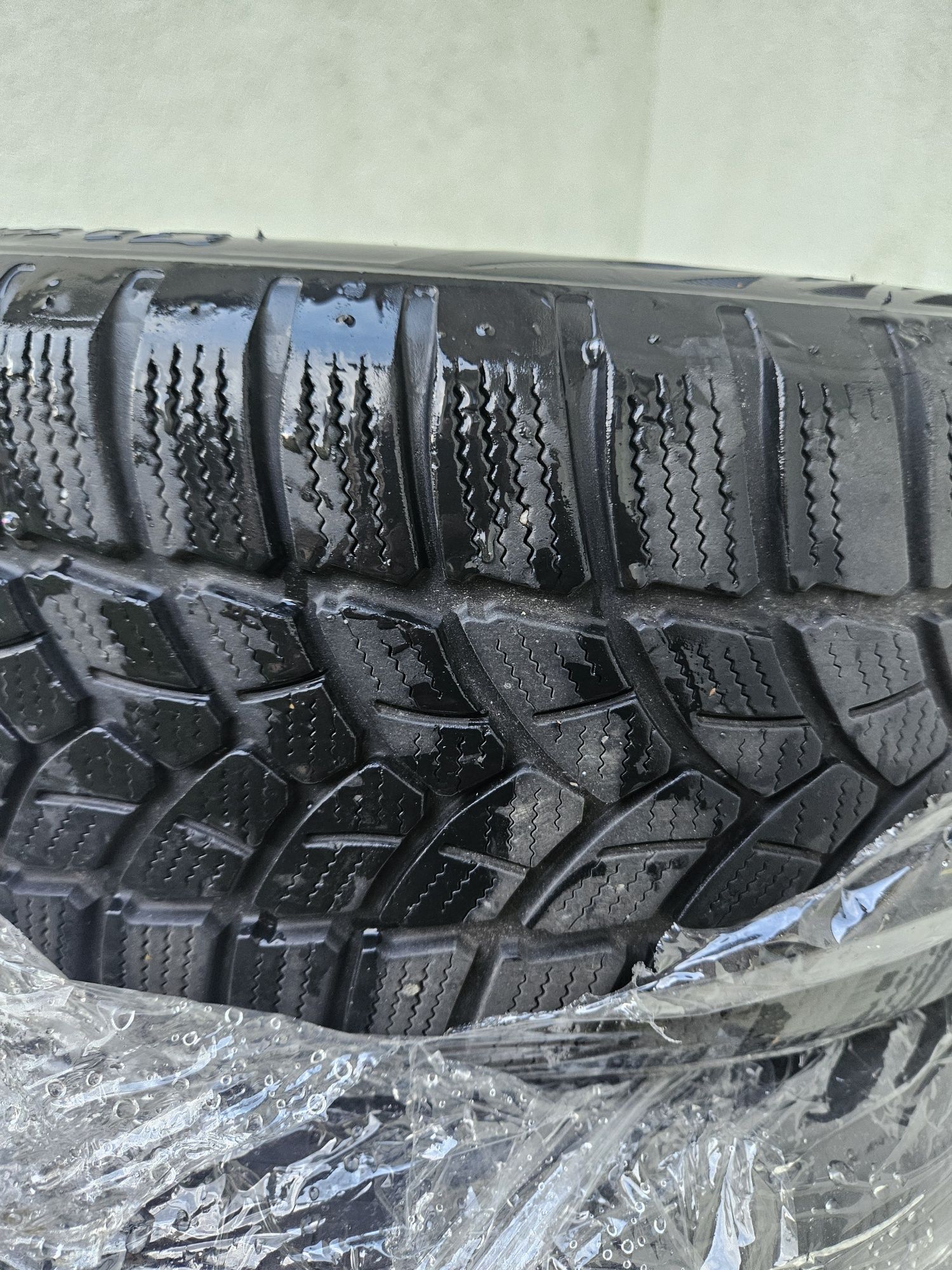 Felgi Opel Astra 5x105 16 z oponami