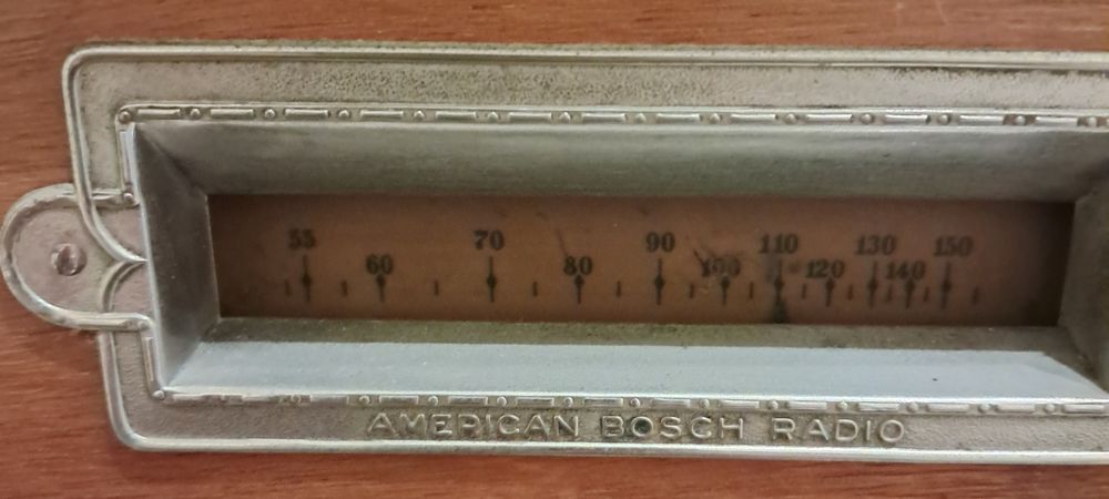 Rádio Vintage com caixa em madeira, Bosch  Americano