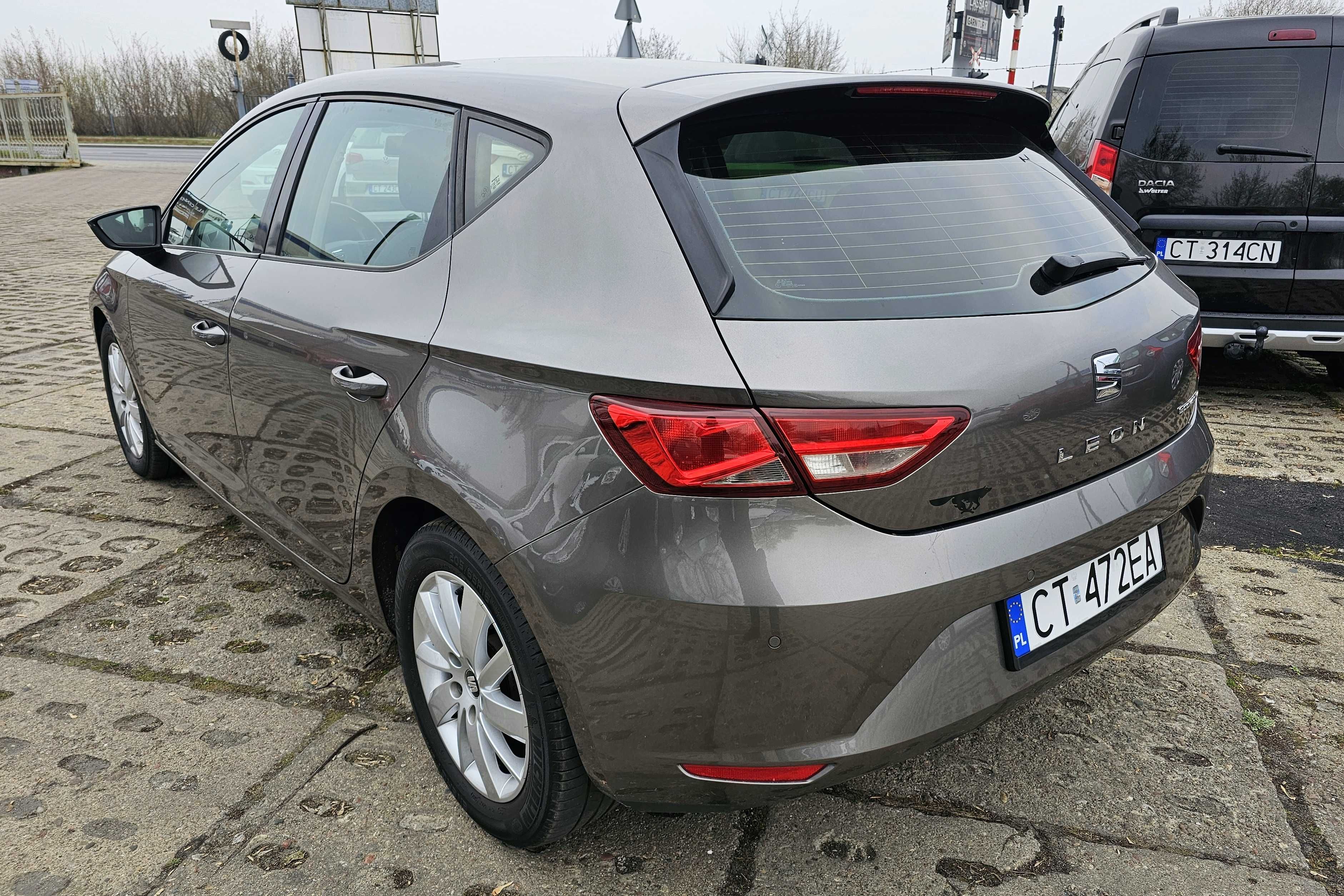 SEAT LEON lift 2015 rok 1,6 TDI 110 kM ZAREJESTROWANY