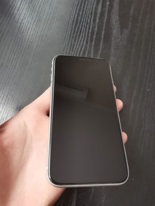 Продам айфон 11 128 гб