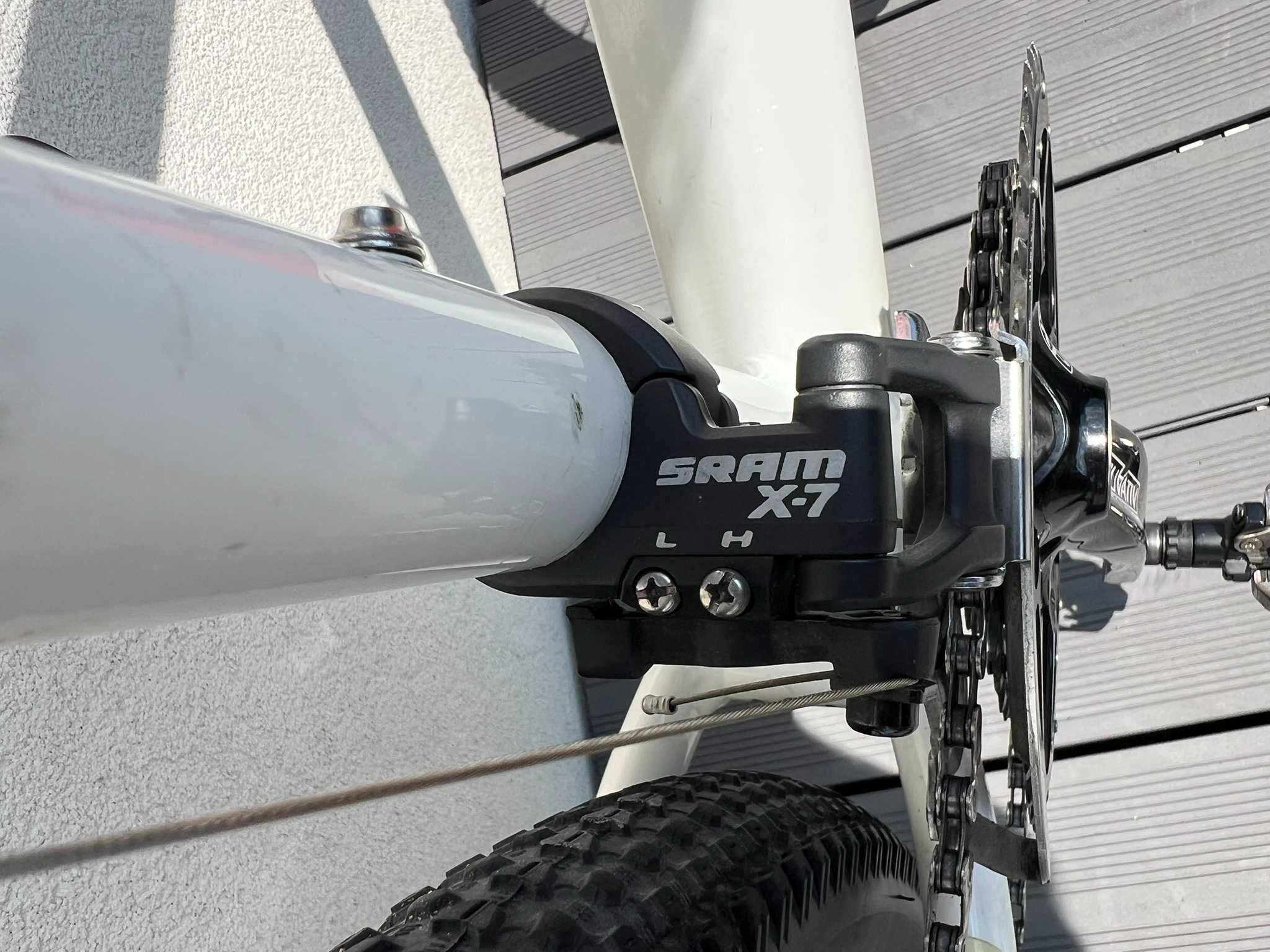Rower MTB Author Revolt 26" super lekka rama Easton, osprzęt SRAM