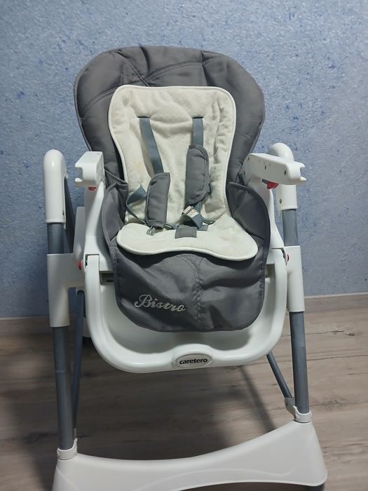 Стілець для годування