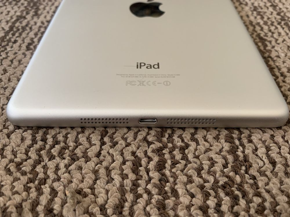 iPad mini 2 wifi 16gb Retina Display