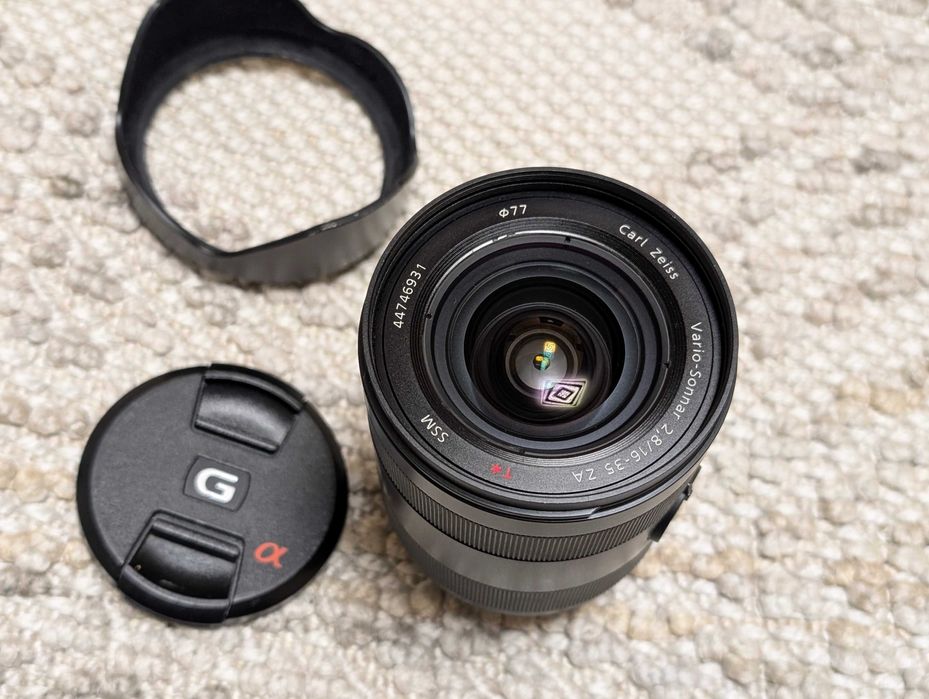 Об'єктив Carl Zeiss Sony А 16-35mm f/2.8 SSM