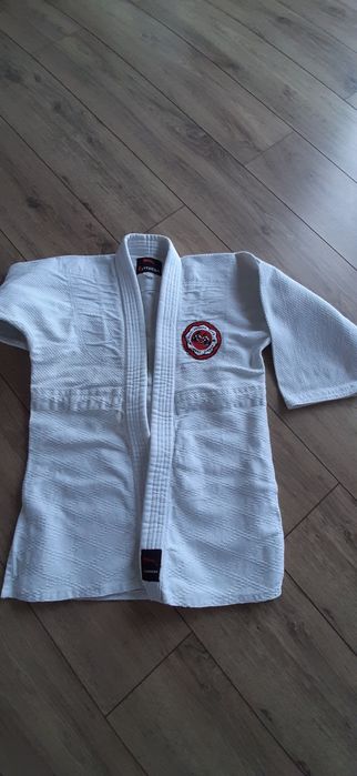 Kimono, strój do judo, karate rozm. 140