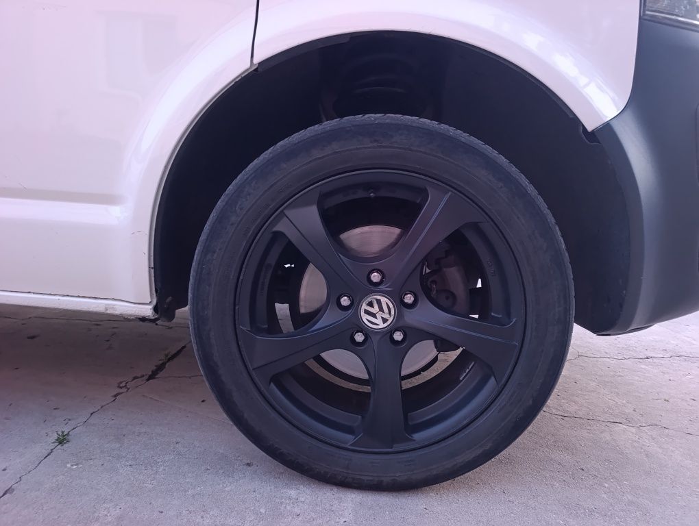 Продам Фольксваген Т5 ( Volkswagen T5)