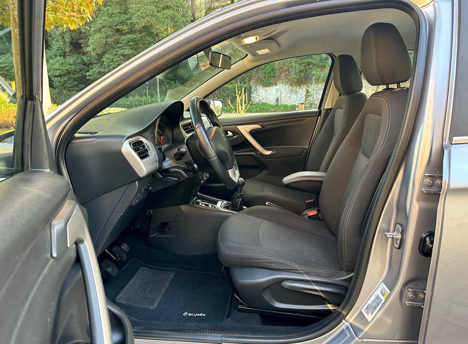 Citroen C-Elysée 1.2 Puretech 2017 - Extremamente Estimado