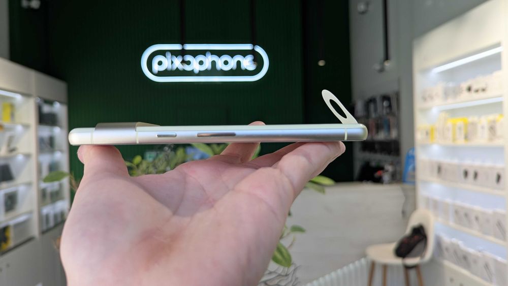 Магазин NEW Google Pixel 7 8/128GB Lemongrass/Obsidian Гарантiя Trade