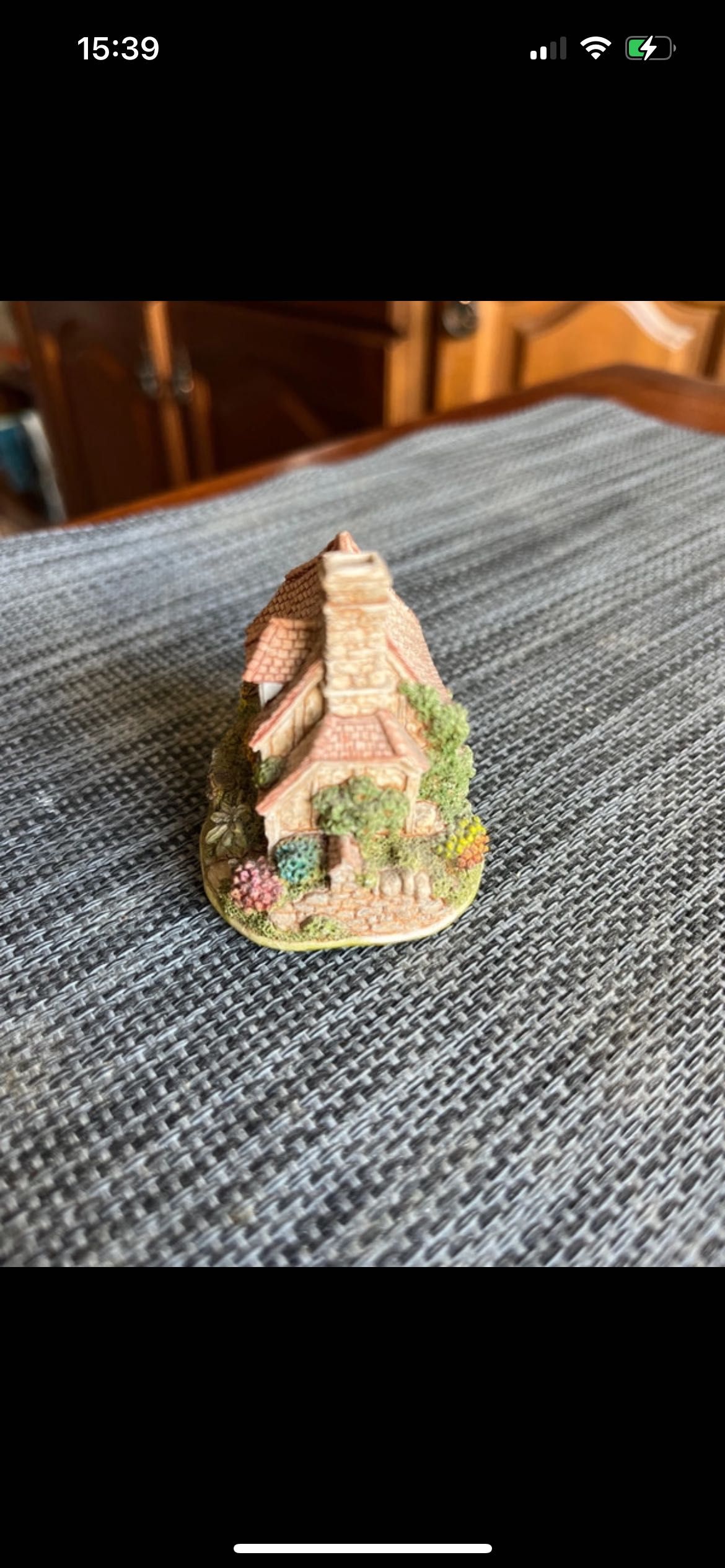 Lilliput Lane cottage