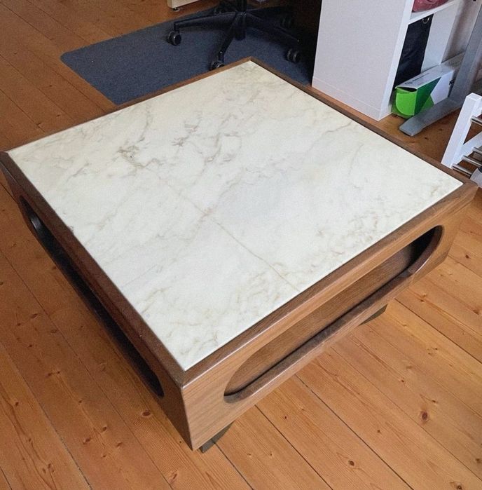 Stolik z palisandru, z marmurowym blatem