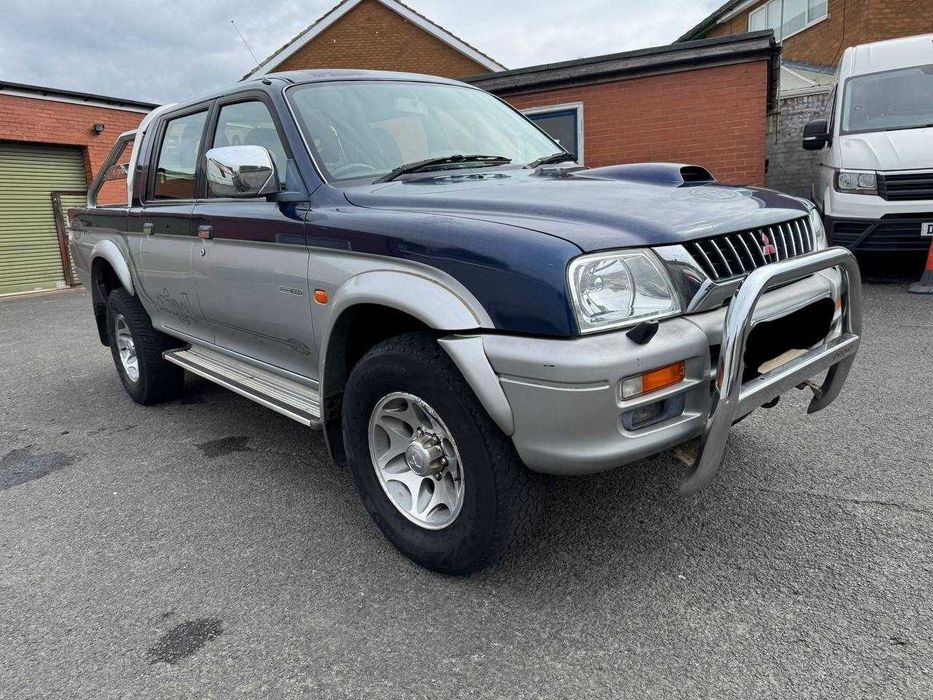 Mitsubishi L200 PIKUP