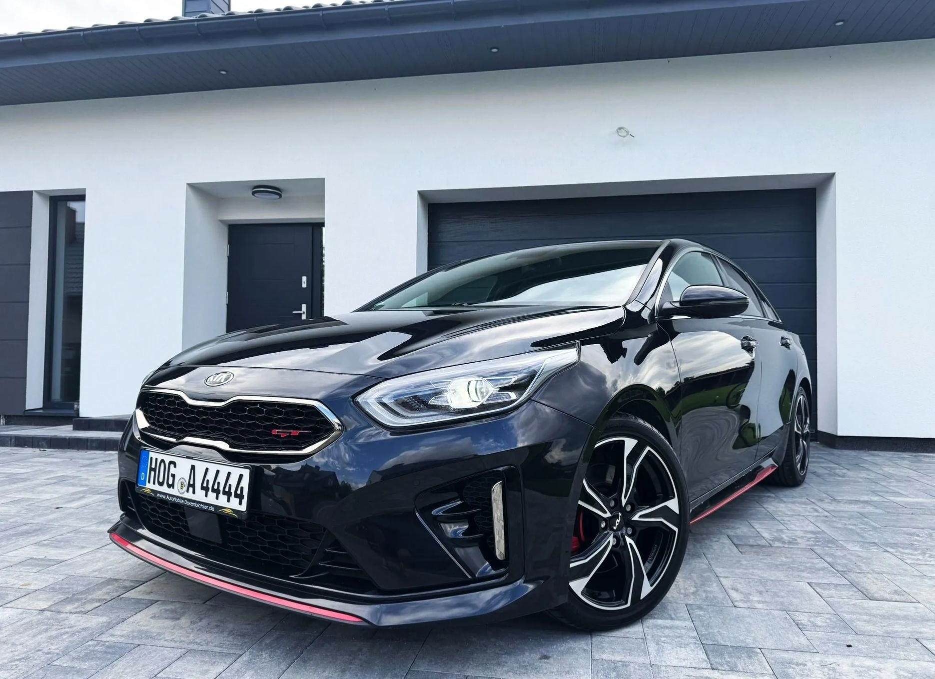 Kia ProCeed 1.6TGDI 204KM GT-line Alcantara CarPlay TempomatACC JBL Blis Virtual