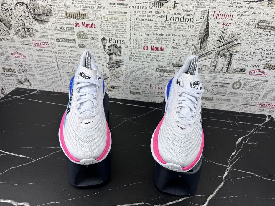 Оригінал ! 39 Розмір Кросівки Hoka One One Mach 5