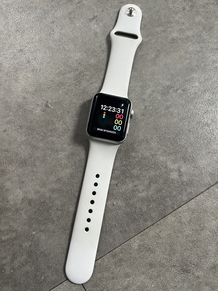 Iwatch series 3 38mm srebrny bialy Apple