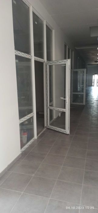 Комерційні приміщення