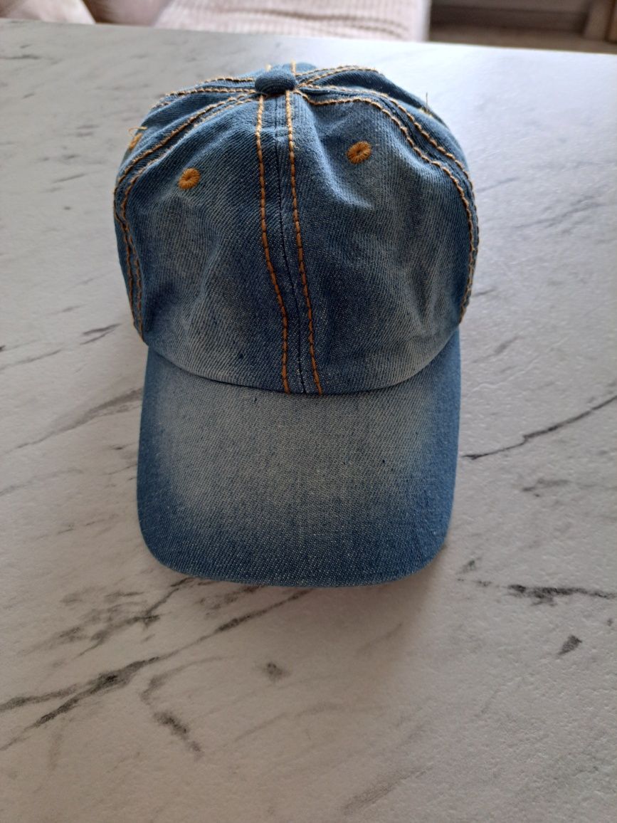 Б/у джинсовая кепка для мальчика, 54-56 см