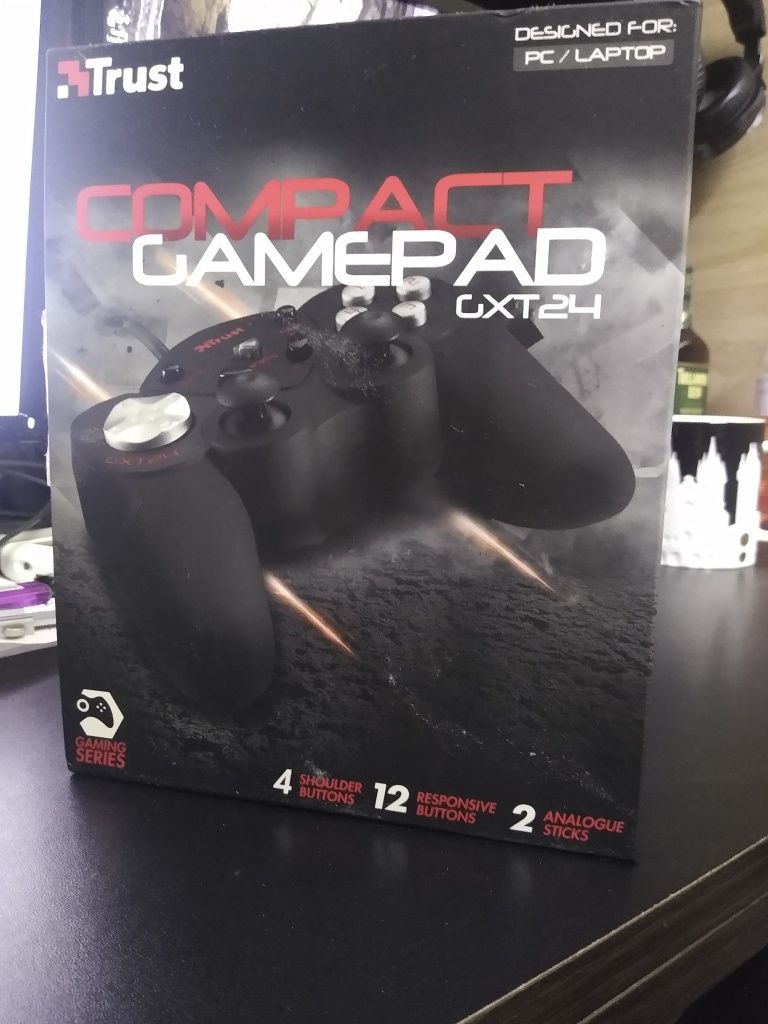 Маніпулятор TRUST GXT-24 compact gamepad