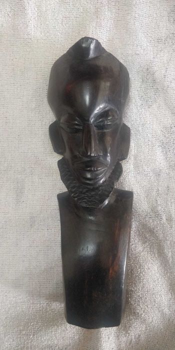 Esculturas Africanas em Madeira Busto Masculino e Feminino-Arte Tribal