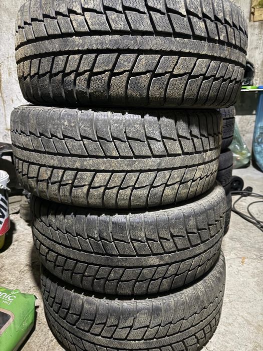 Opony zimowe bieżnikowane 225/45 r17