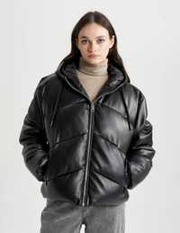 Зимняя женская куртка экокожа Defacto