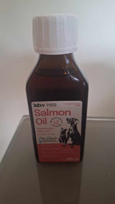 Olej z łososia dla psa kota 100ml