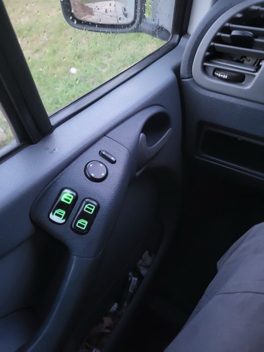 Mercedes-Benz Sprinter 2005