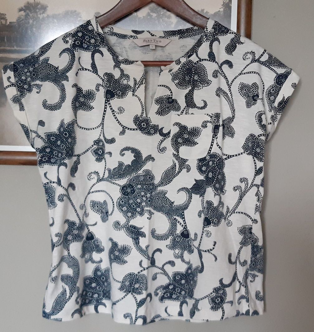 Bluzka Tshirt Part Two M