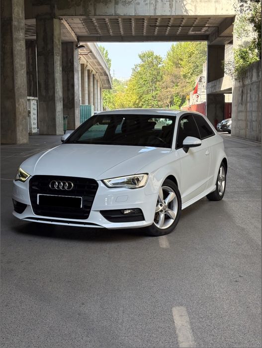 Audi A3 alcantara