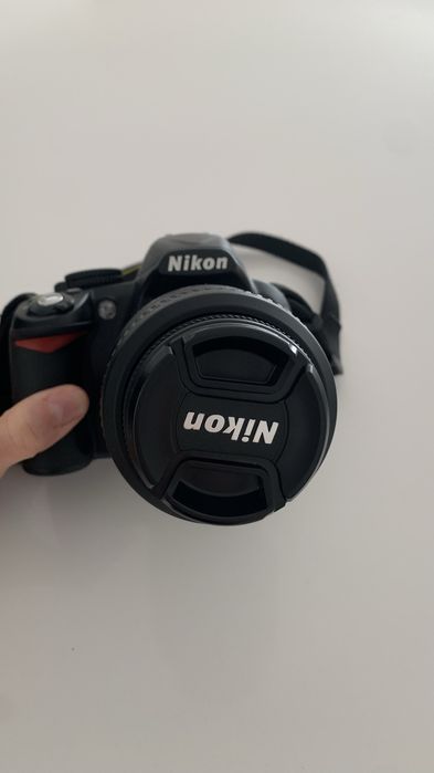 Maquina fotografica Nikon D3100