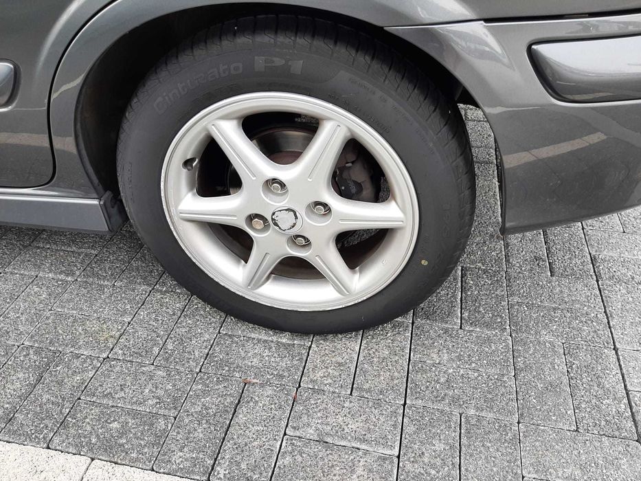 Nissan Almera Top 1.5 Gasolina – Fiável, económico e confortável!