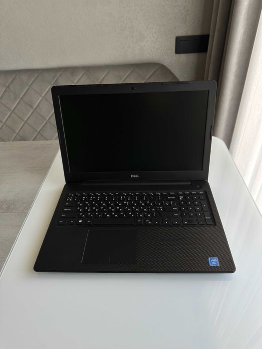Ноутбук Dell Inspiron 3582 15.6 AG/Intel N4000 2.6GHz/4GB DDR4/500GB