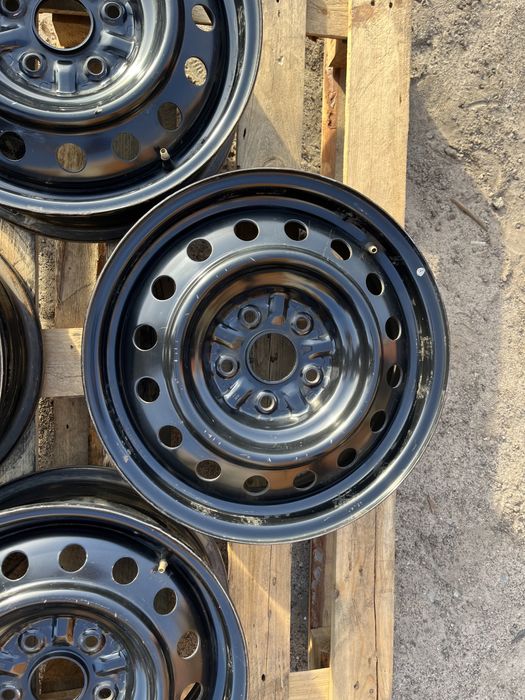 5х114.3 r16 Диски стальные Оригинал