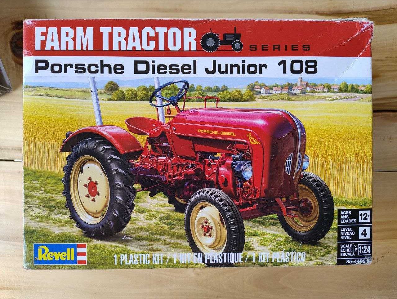 Revell 85-4485 Porshe Diesel Junior 108