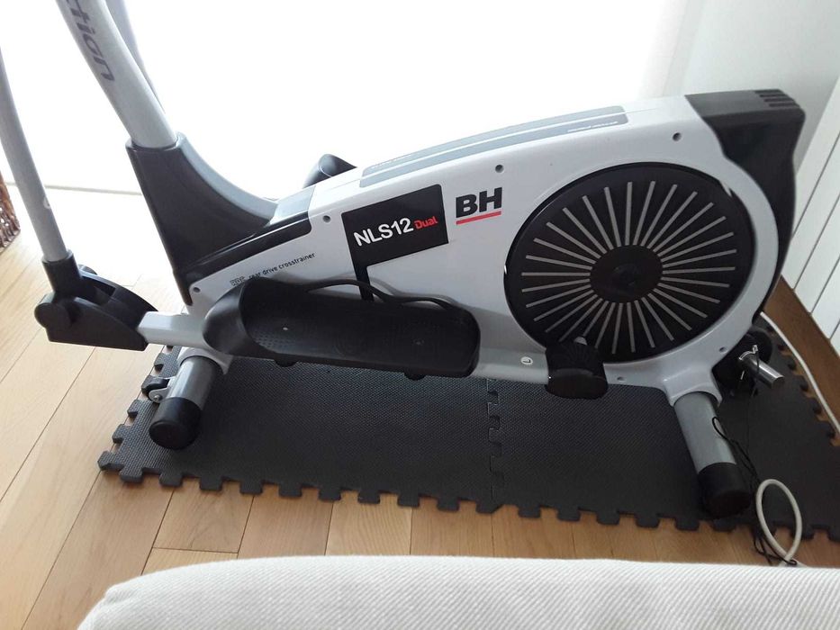 Bicicleta Elíptica BH Fitness NLS12 Dual G2351
