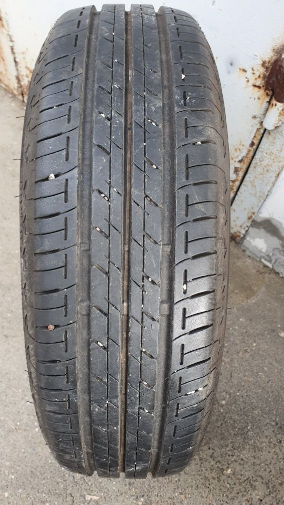 165/65 R14 4шт Bridgestone ( Бриджестон) Авторезина, шини.