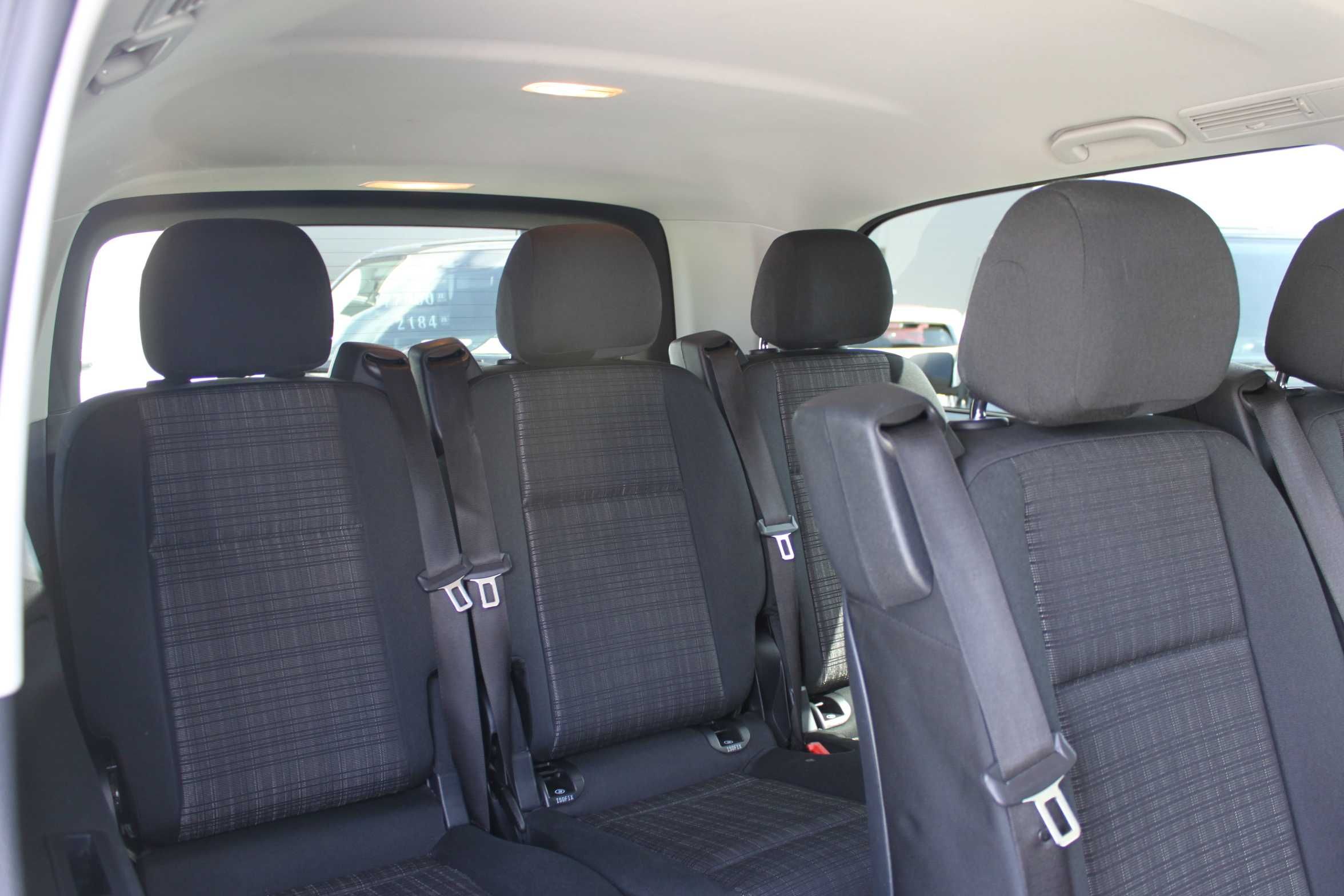 Wynajem busa 9 os. Mercedes Vito, pakiet minimum 2 tygodnie!