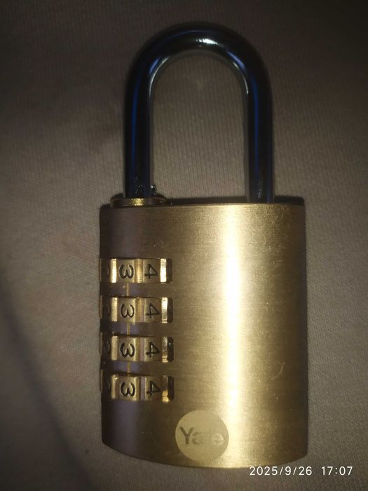 Kłódka do bramy,na siłownię Yale Y150B/40/130/1