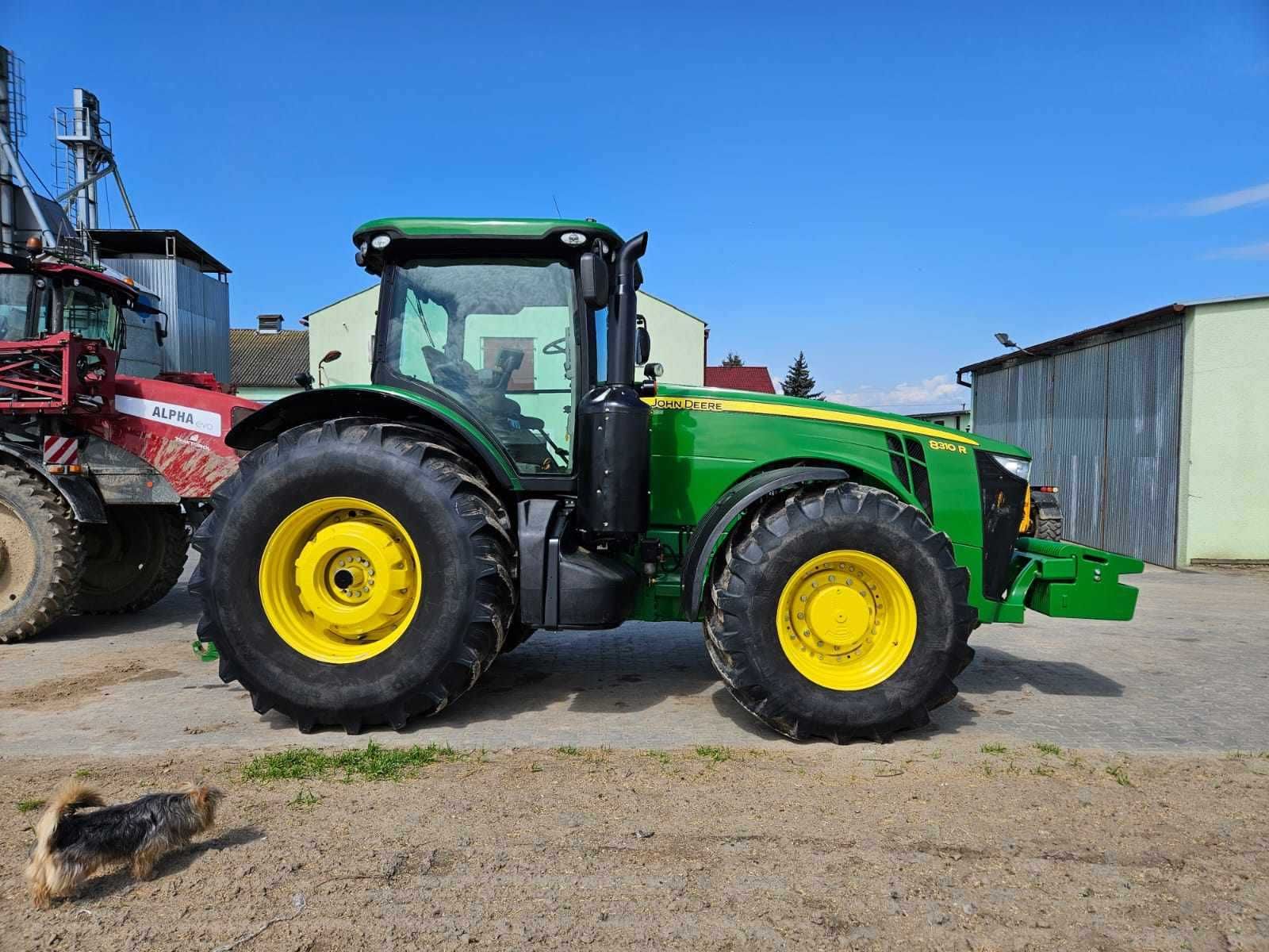 Traktor John Deere 8310R PowerShift, class, fendt